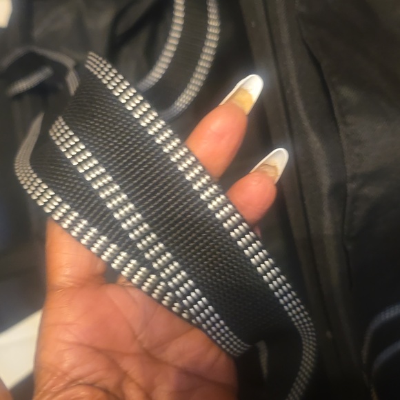 Black Tote Helper - Picture 3 of 6